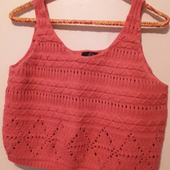 Soft 100%cotton crop top - Picture 4 of 4